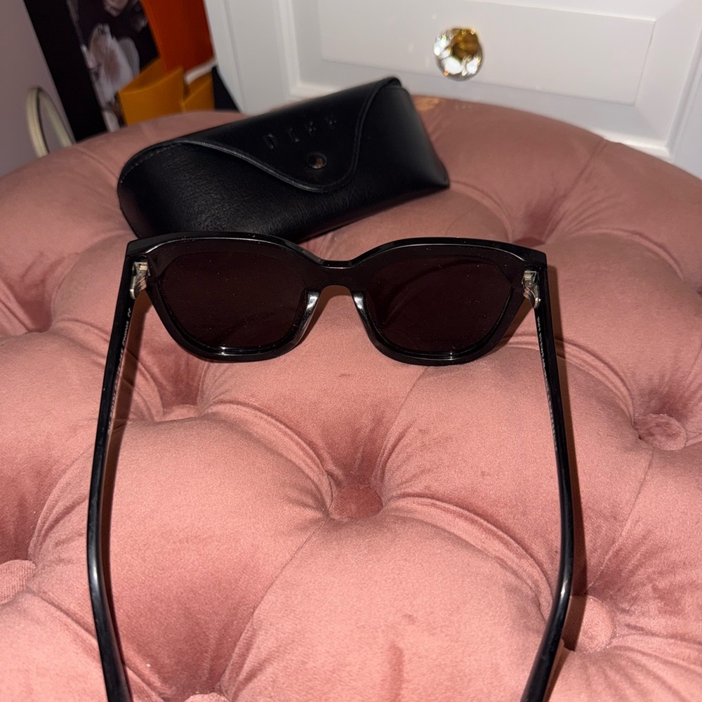 Diff Eyewear Oversized Subglasses - image 3